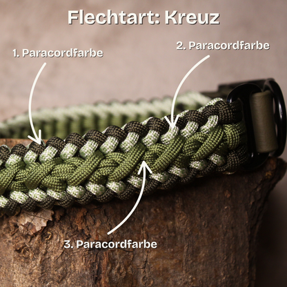 Flechtart „Kreuz“ – Paracord-Halfter in Grüntönen, handgefertigt mit drei Farbsträngen für einzigartige Struktur und Designvielfalt von Pama.